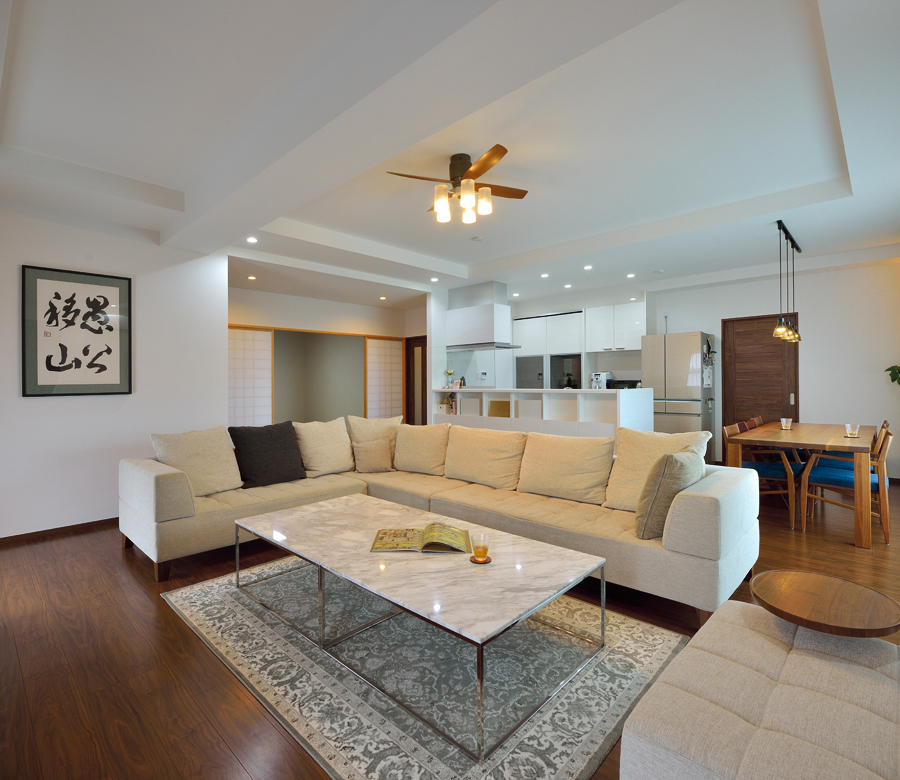 家族と過ごす時間を大切に。
広々とした空間で暮らす