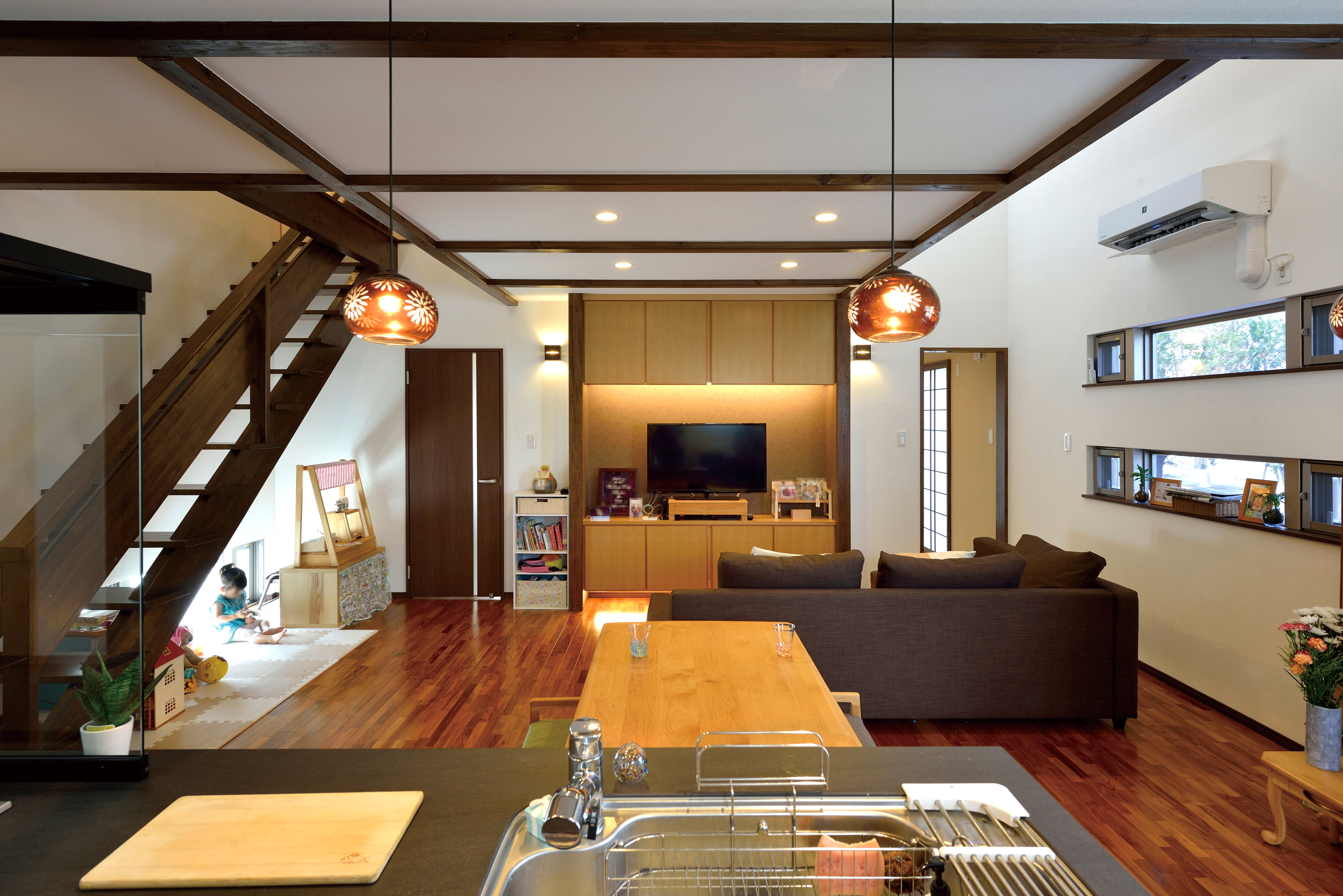 最適化された動線で快適に 木の温もりに包まれた魅力あふれる和モダンの家 木造 こんな家に住みたい 住宅情報紙 週刊かふう 新報リビングニュース かふうweb