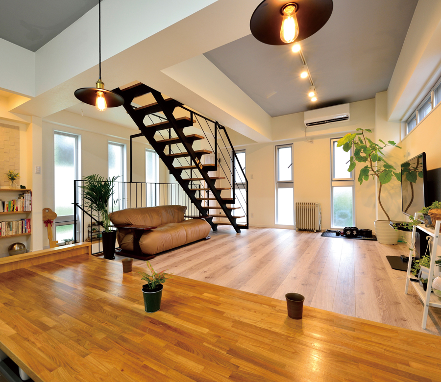 シンプルな中にも遊び心のあるデザインで
開放感を演出