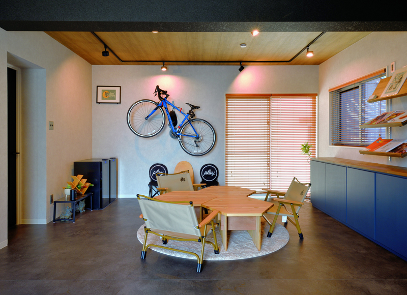 ブルックリン調へ印象を変えておうちキャンプを楽しむ