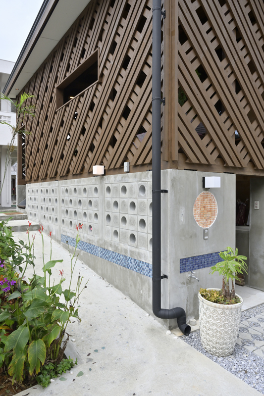 高性能＆エコで快適。やんばるの河畔に建つ 沖縄仕様のパッシブハウス