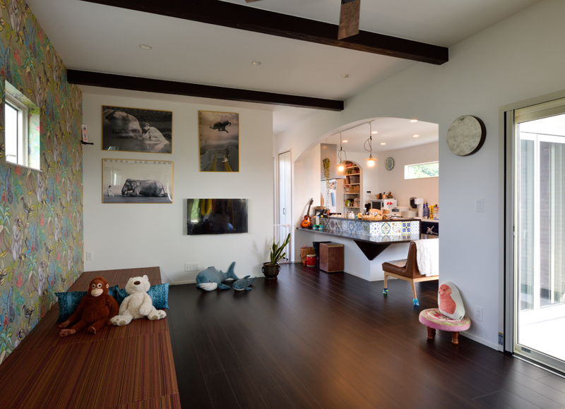 やりたいこと全部バランスよく。
海を感じる２階リビングの家












