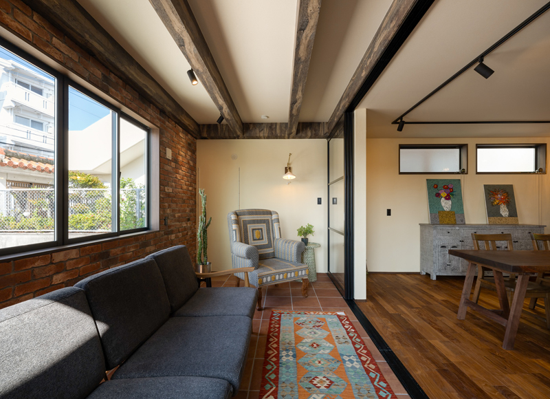 木造×二世帯×高性能
姉妹２家族が暮らすシスターズハウス















