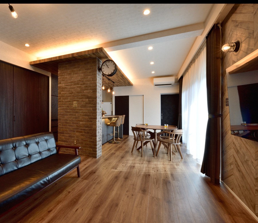 こだわりを詰め込んだ
変形地に建つ家