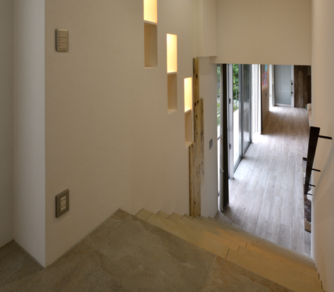 「分離発注方式」でコストダウン